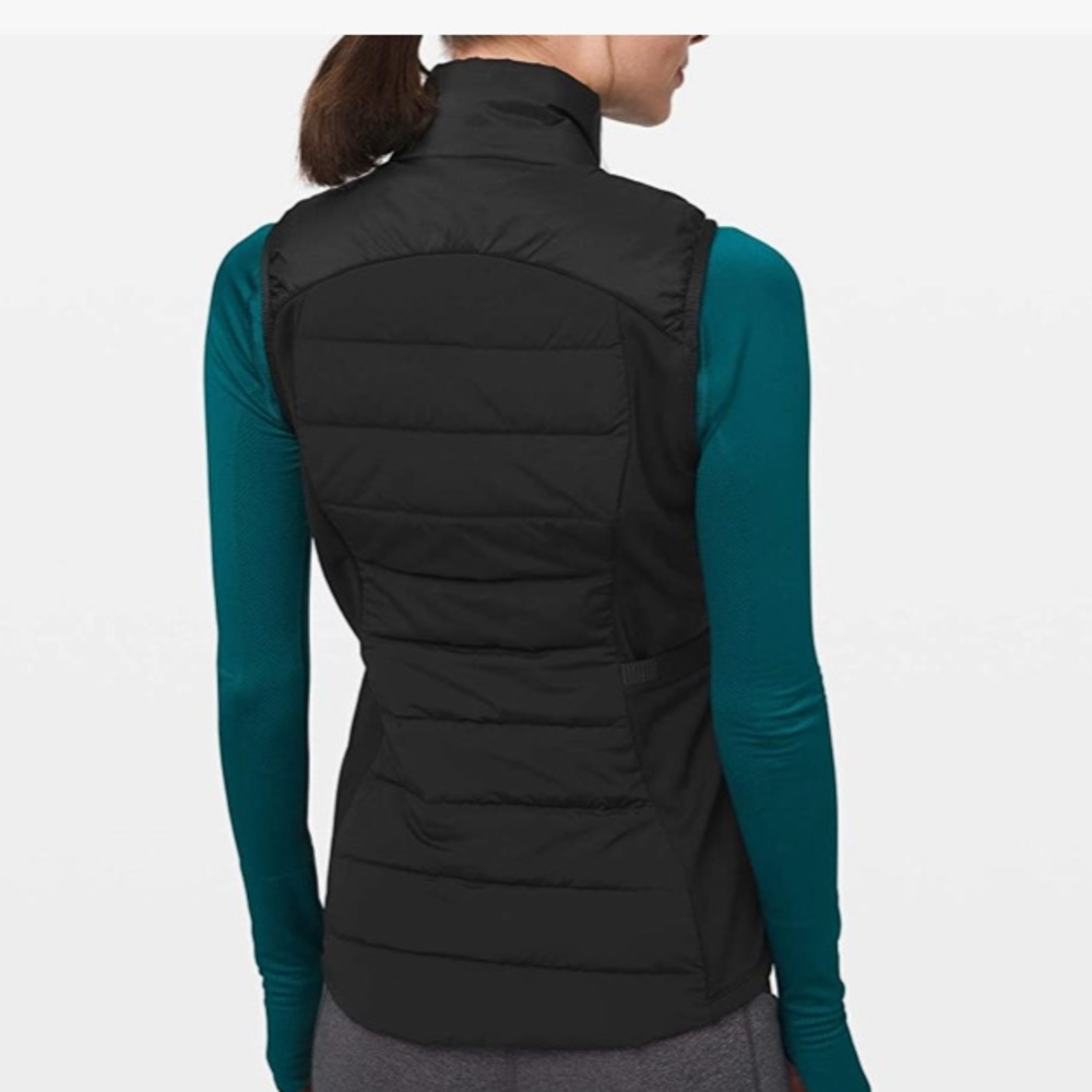 Lululemon down for it all vest black 10